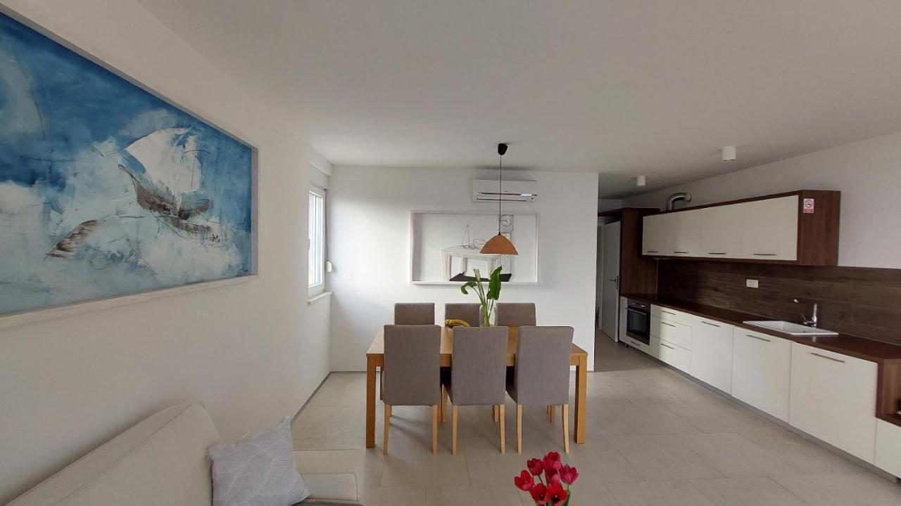 Villa Jolara-Luxury Apartment A8 Mimice Exterior photo